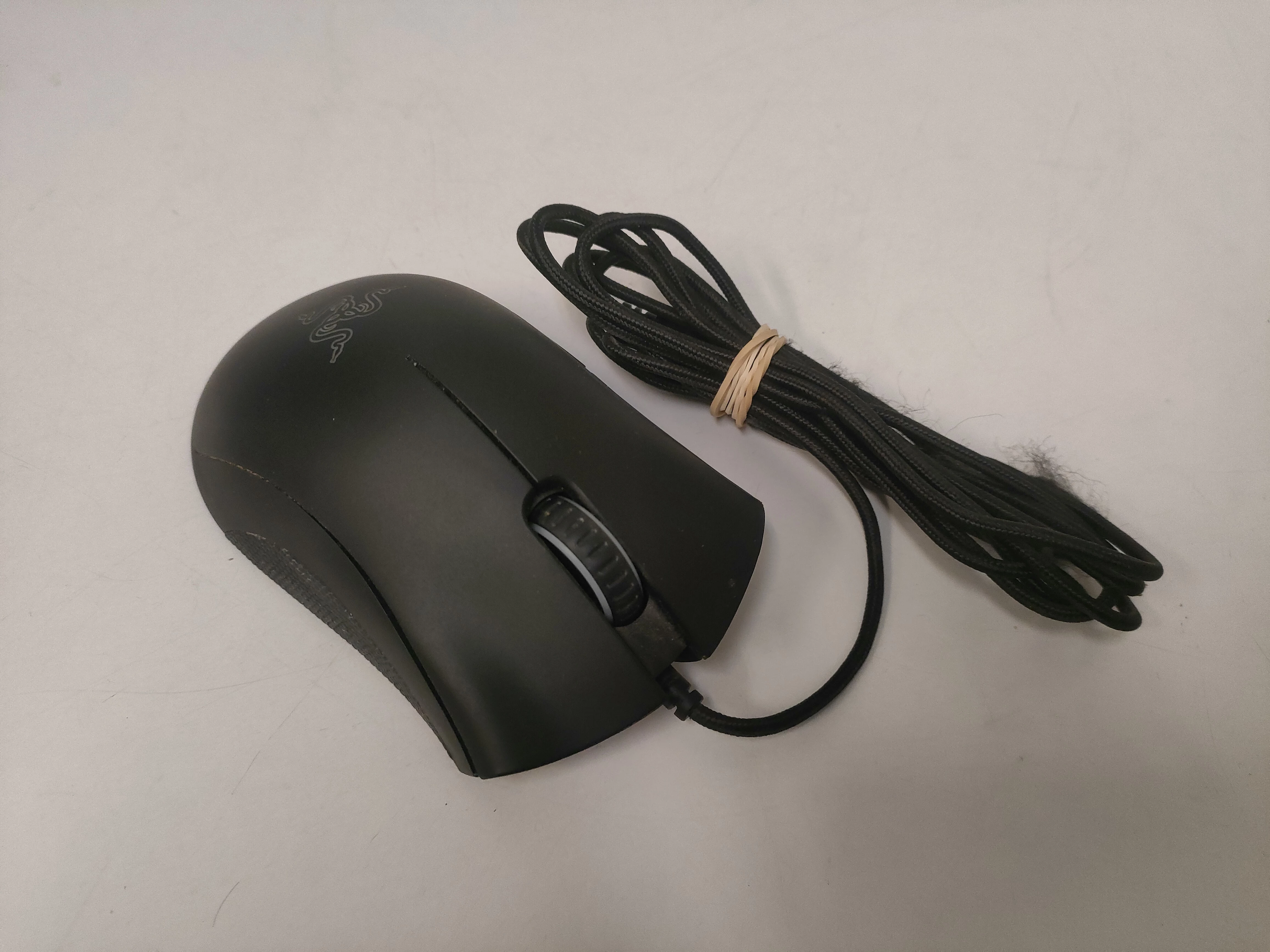 myszka-razer-deathadder-chroma-producent-221621-1667181
