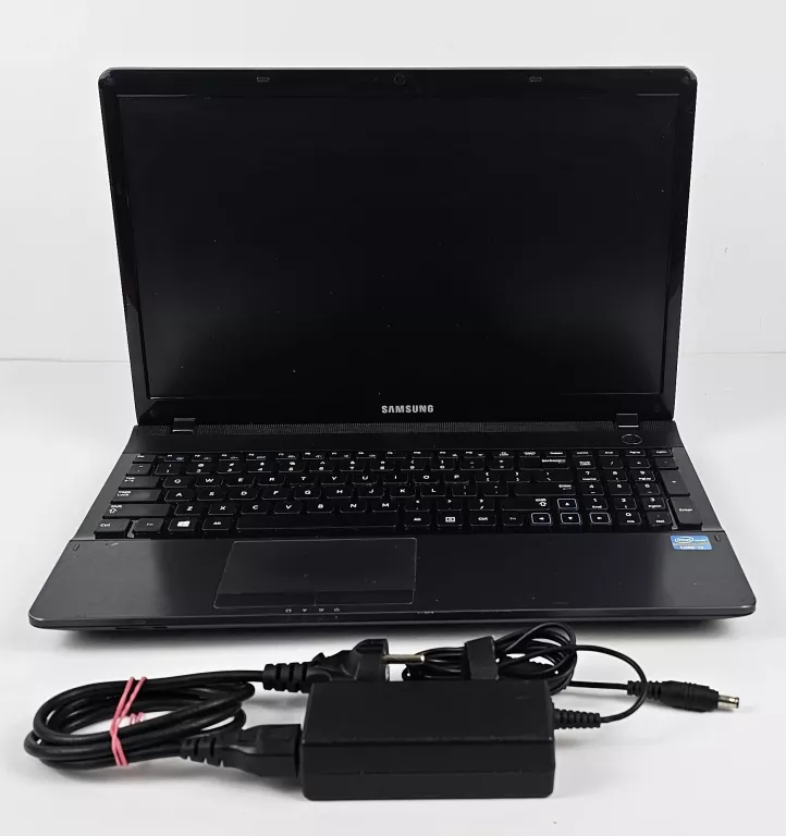 LAPTOP SAMSUNG NP310 + ZASILACZ