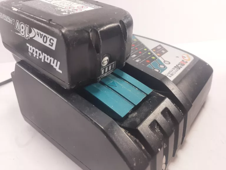 MAKITA ŁADOWARKA DC18RC +BATERIA BL1850B