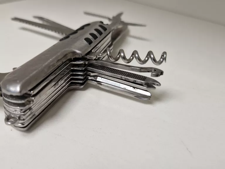 MULTITOOL/ SCYZORYK SREBRNY