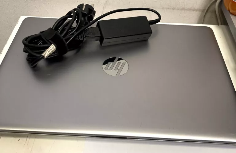 LAPTOP HP 250 G6 I7-7500U 8GB/120GB!POLECAM