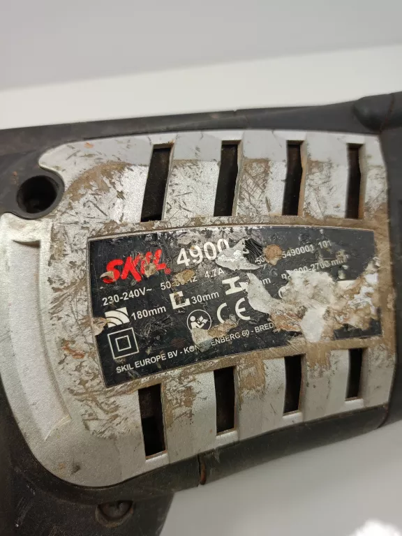 SKIL PIŁA SZABLASTA 4900 AG 1050W F0154900AG