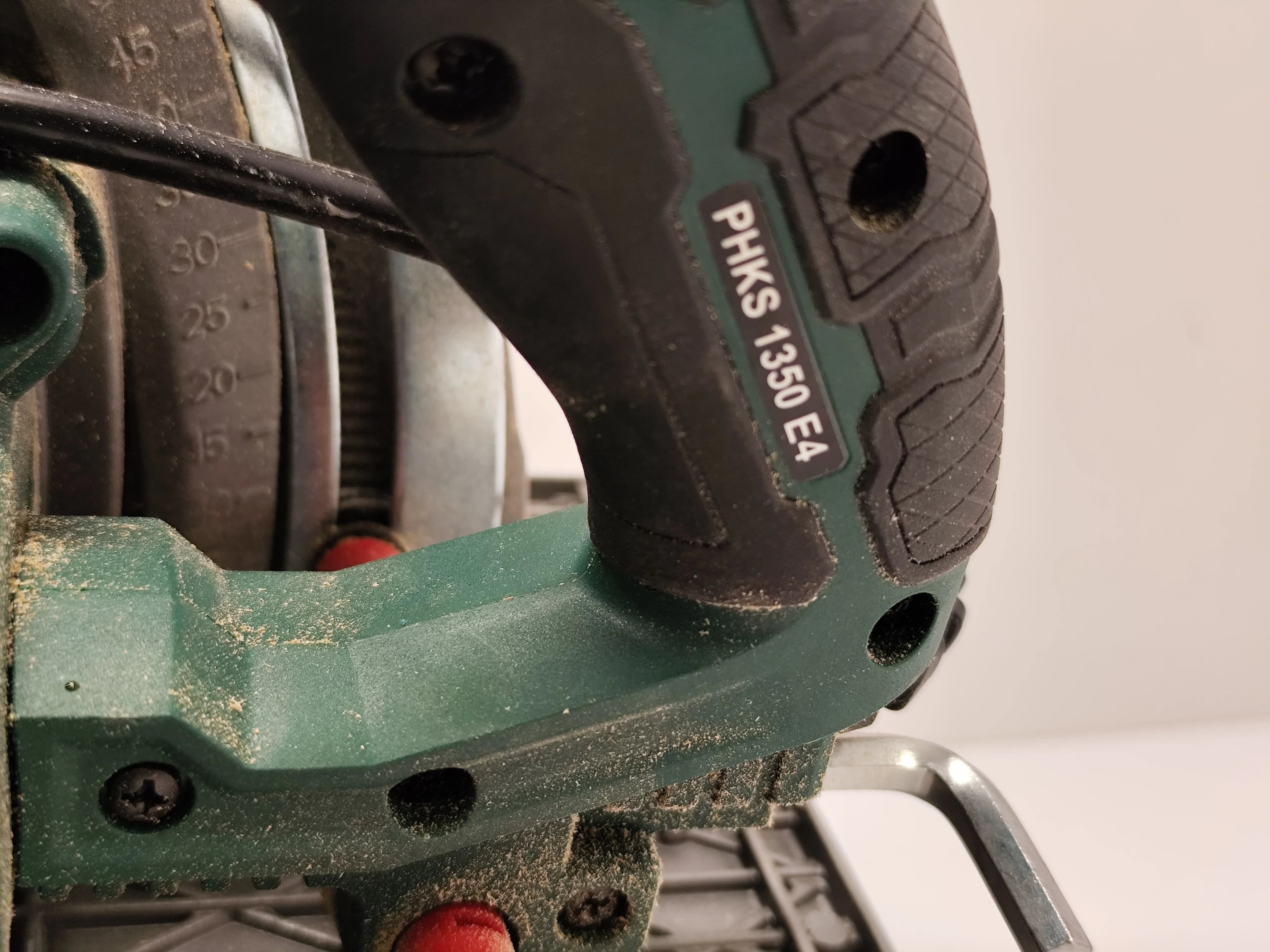 pila-tarczowa-parkside-1350w-maksymalna-moc-135000