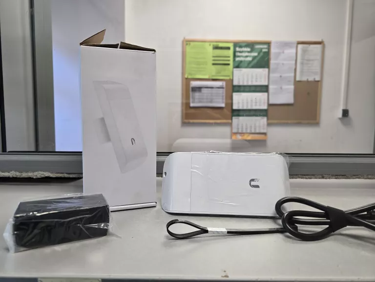 ACCESS POINT, BRIDGE, UBIQUITI UISP WIRELESS NANOSTATION LOCOM5