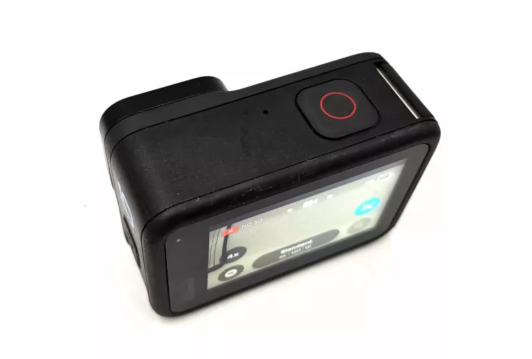 KAMERA SPORTOWA GOPRO HERO10 BLACK 4K Z ETUI