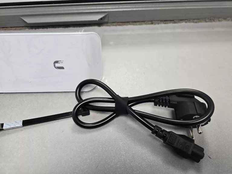 ACCESS POINT, BRIDGE, UBIQUITI UISP WIRELESS NANOSTATION LOCOM5