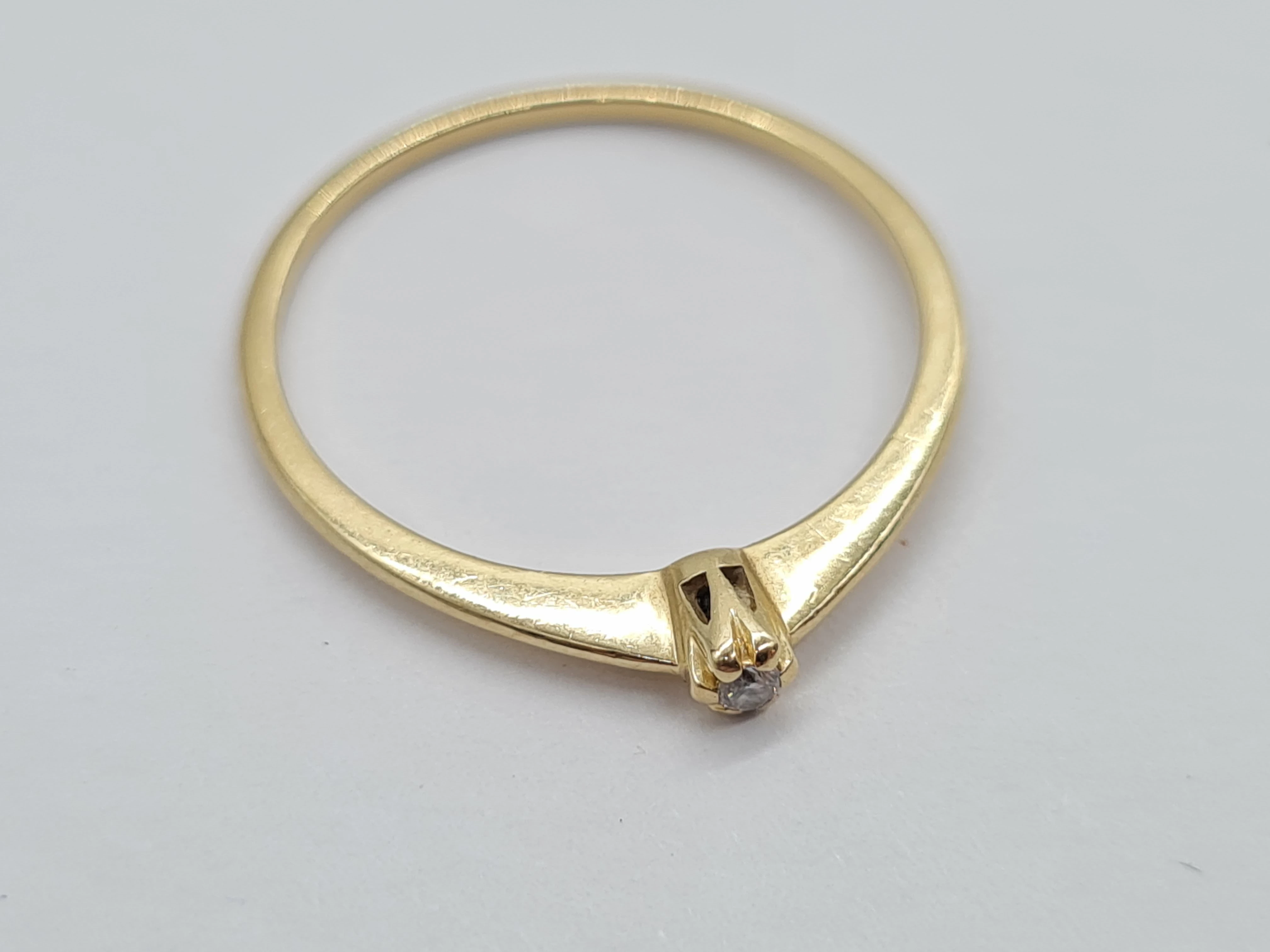 zloty-pierscionek-095g585-ean-gtin-8806095736136