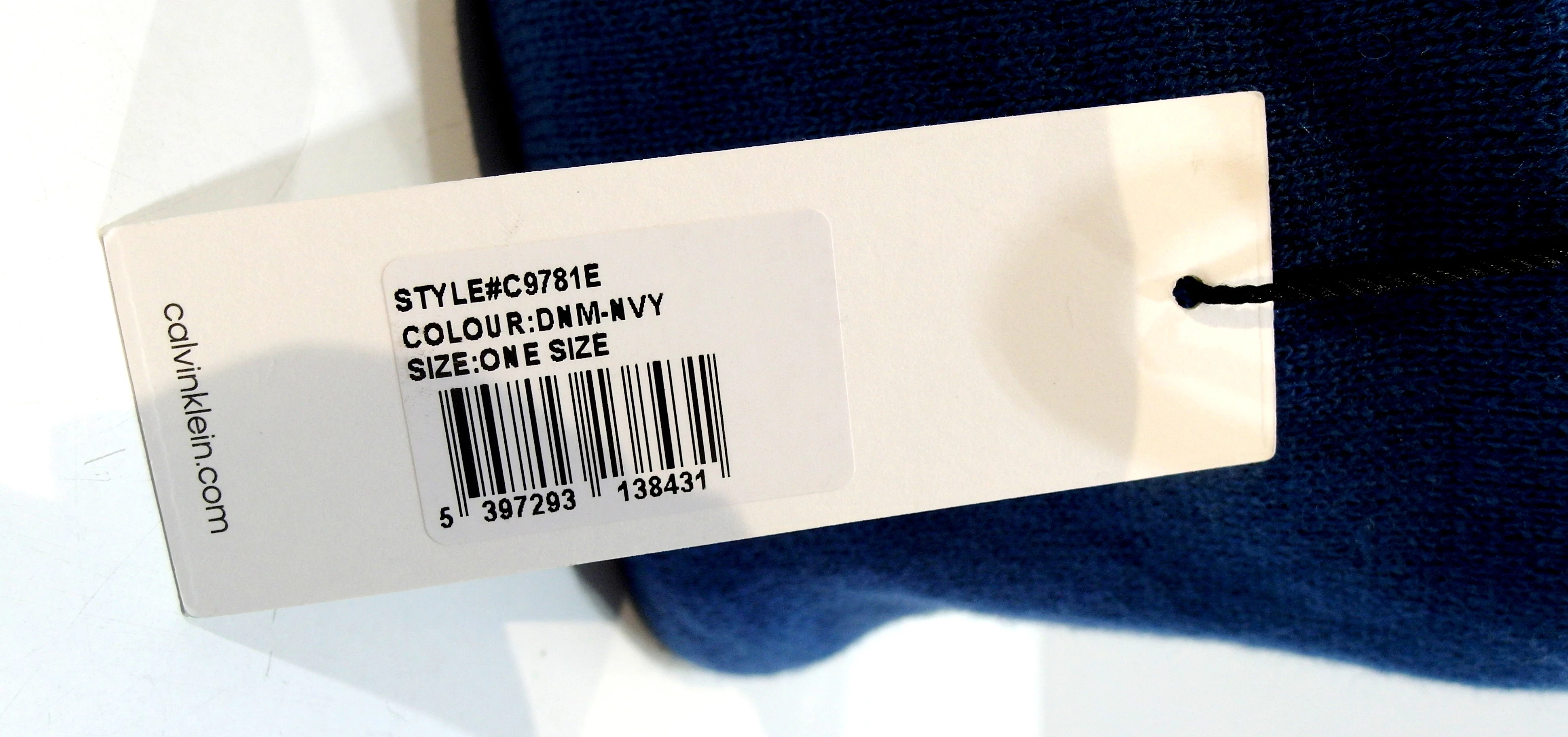 czapka-meskie-calvin-klein-golf-blue-stan-11323-238058