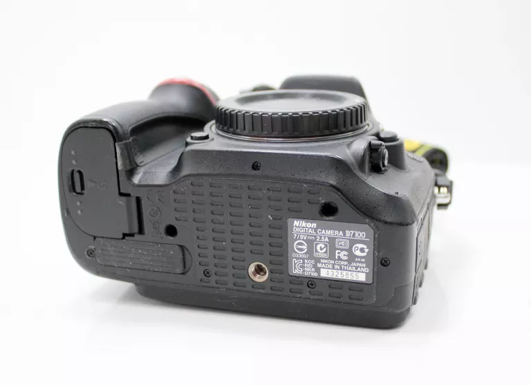 APARAT NIKON D7100