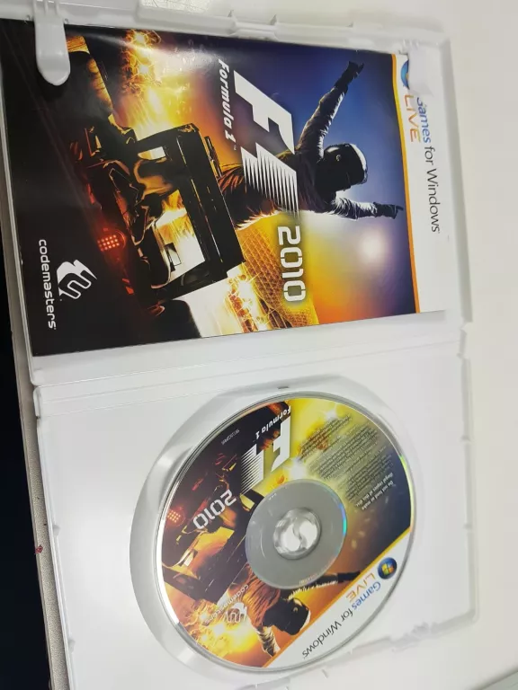 ZESTAW GIER WYŚCIGOWYCH PC - F1 2010 - TEST DRIVE UNLIMITED 2 II POLSKIE