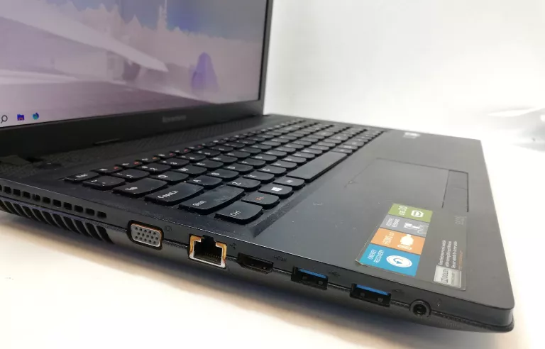 LAPTOP LENOVO G505S 15,6 "/ SSD/1TB/8GB/WIN 10PRO/AMD E1-2100 APU/