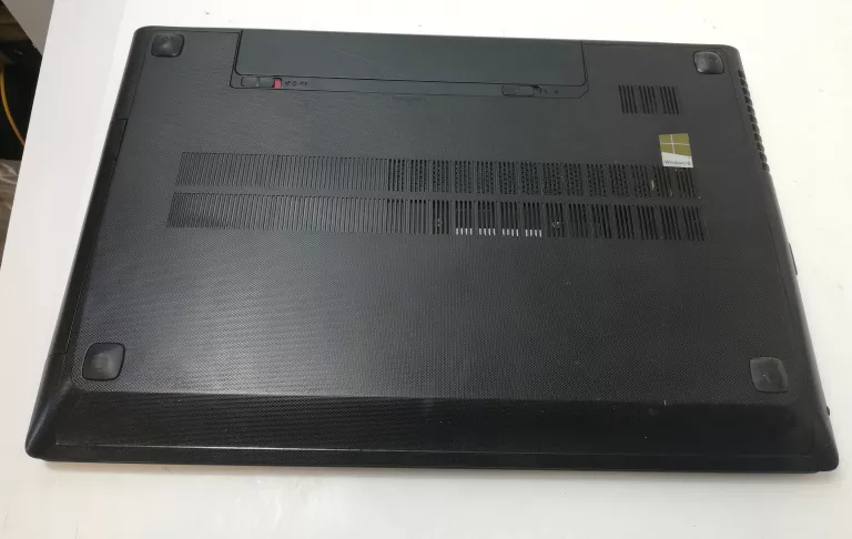 LAPTOP LENOVO G505S 15,6 "/ SSD/1TB/8GB/WIN 10PRO/AMD E1-2100 APU/