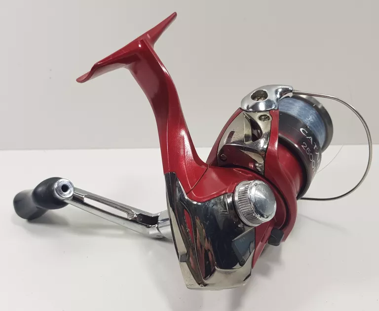 KOŁOWROTEK SHIMANO CATANA 2500FC