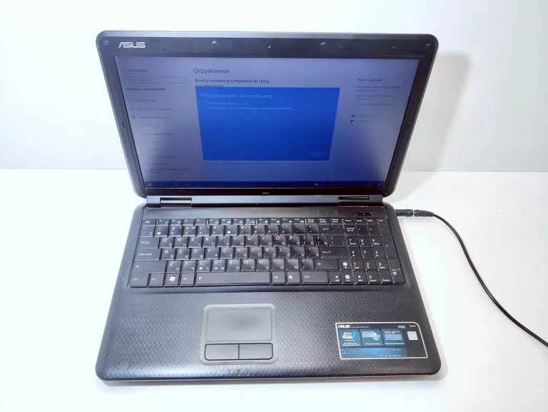 LAPTOP ASUS P50IJ