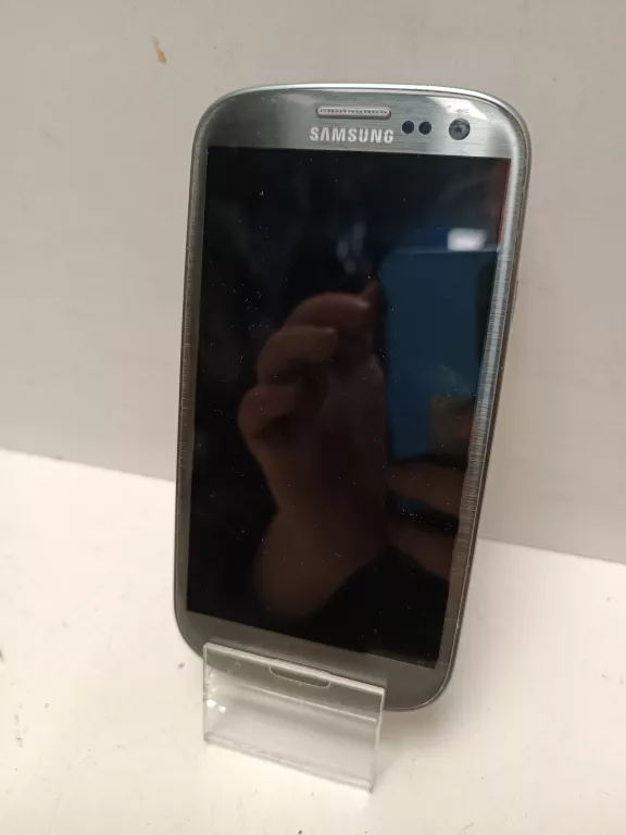 TELEFON SAMSUNG GALAXY S III GT-9300 PĘKNIĘTY