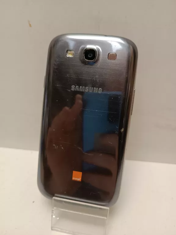 TELEFON SAMSUNG GALAXY S III GT-9300 PĘKNIĘTY