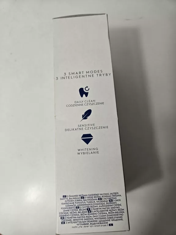 SZCZOTECZKA MAGNETYCZNA ORAL-B IO 3 CZARNY