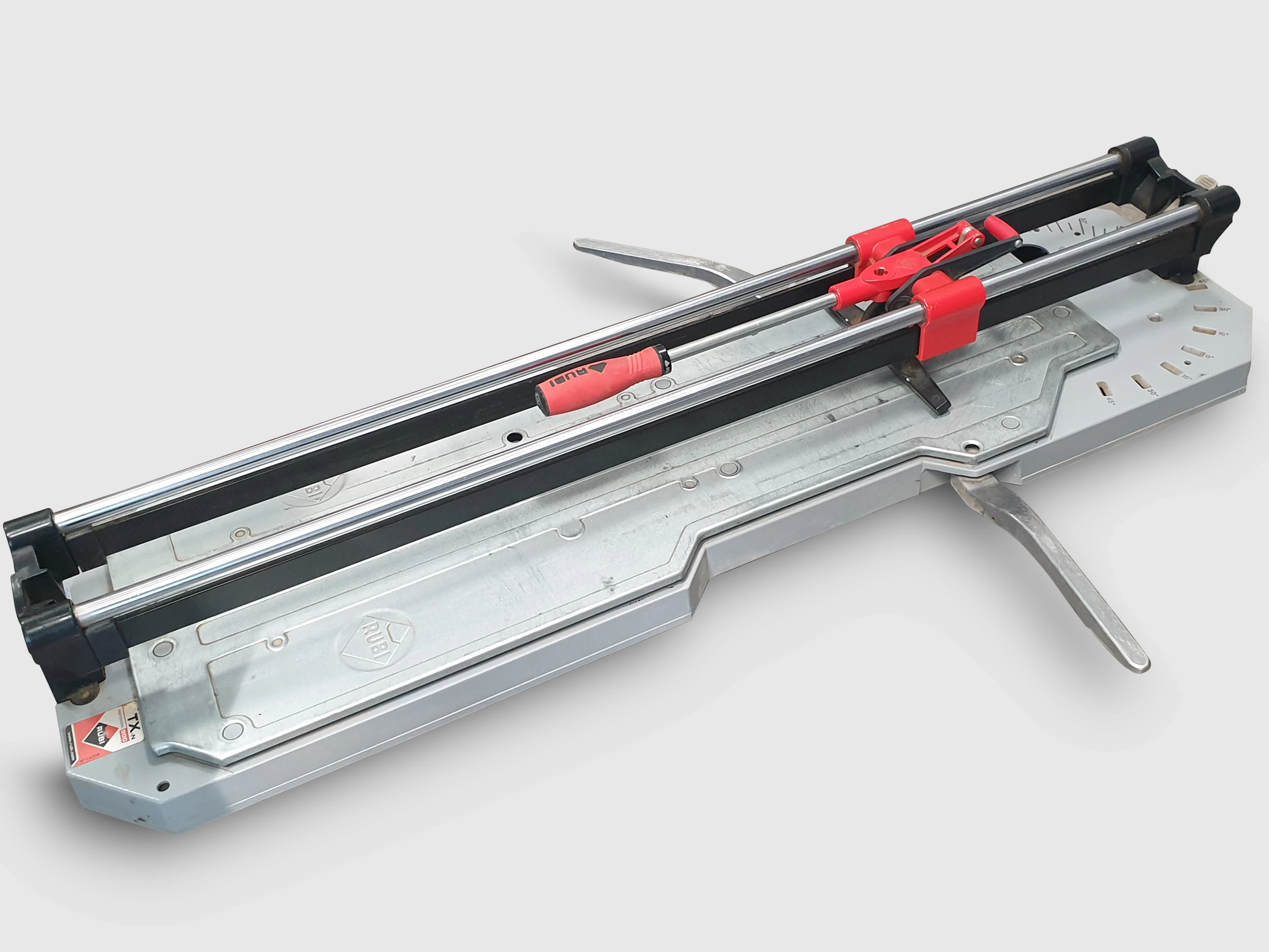 maszynka-do-plytek-rubi-tx-900-n-maksymalna-grubosc-ciecia-plytki-przy-90-stopniach-15