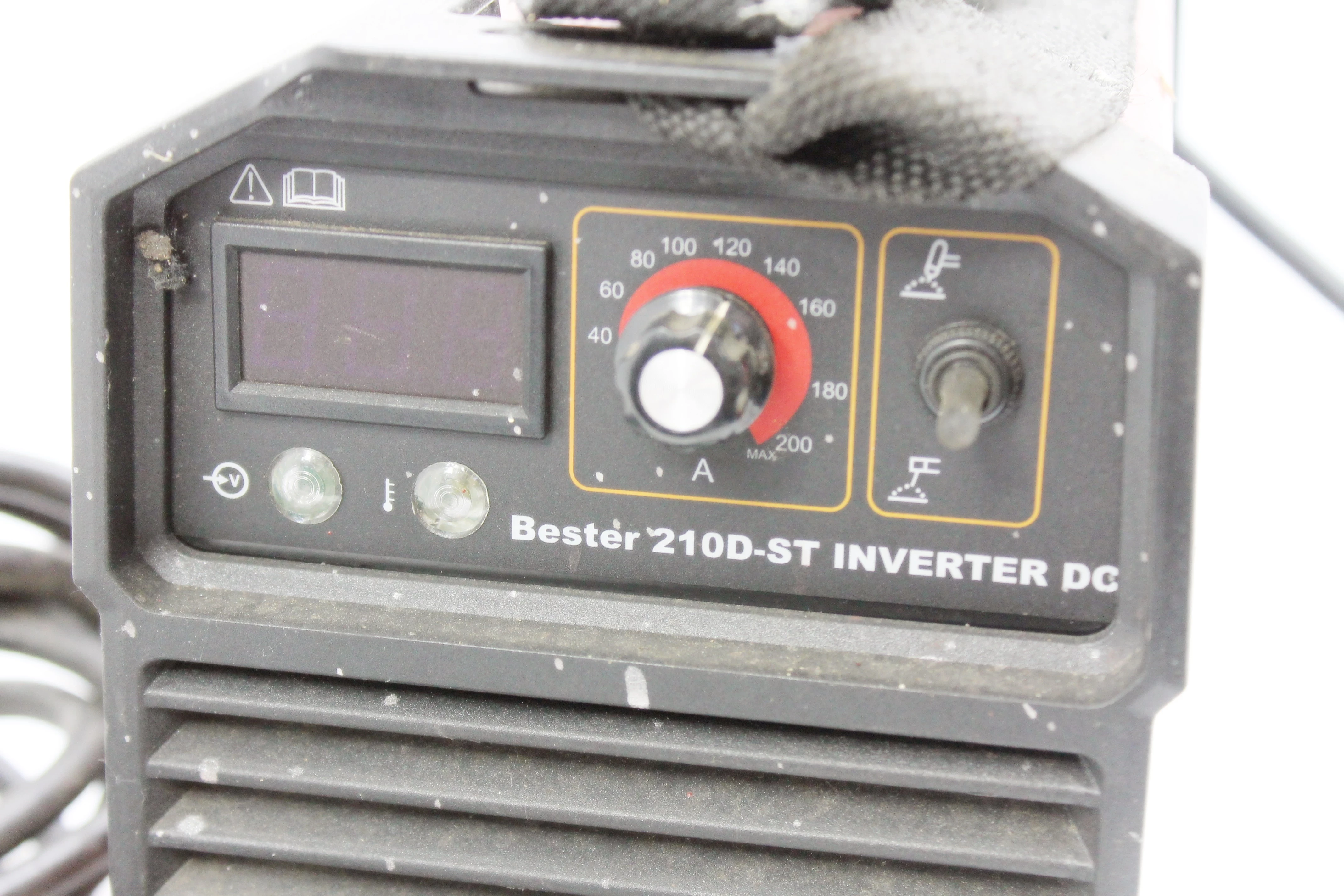 spawarka-inwertorowa-bester-210d-st-mma-tig-kod-producenta-5907709561052