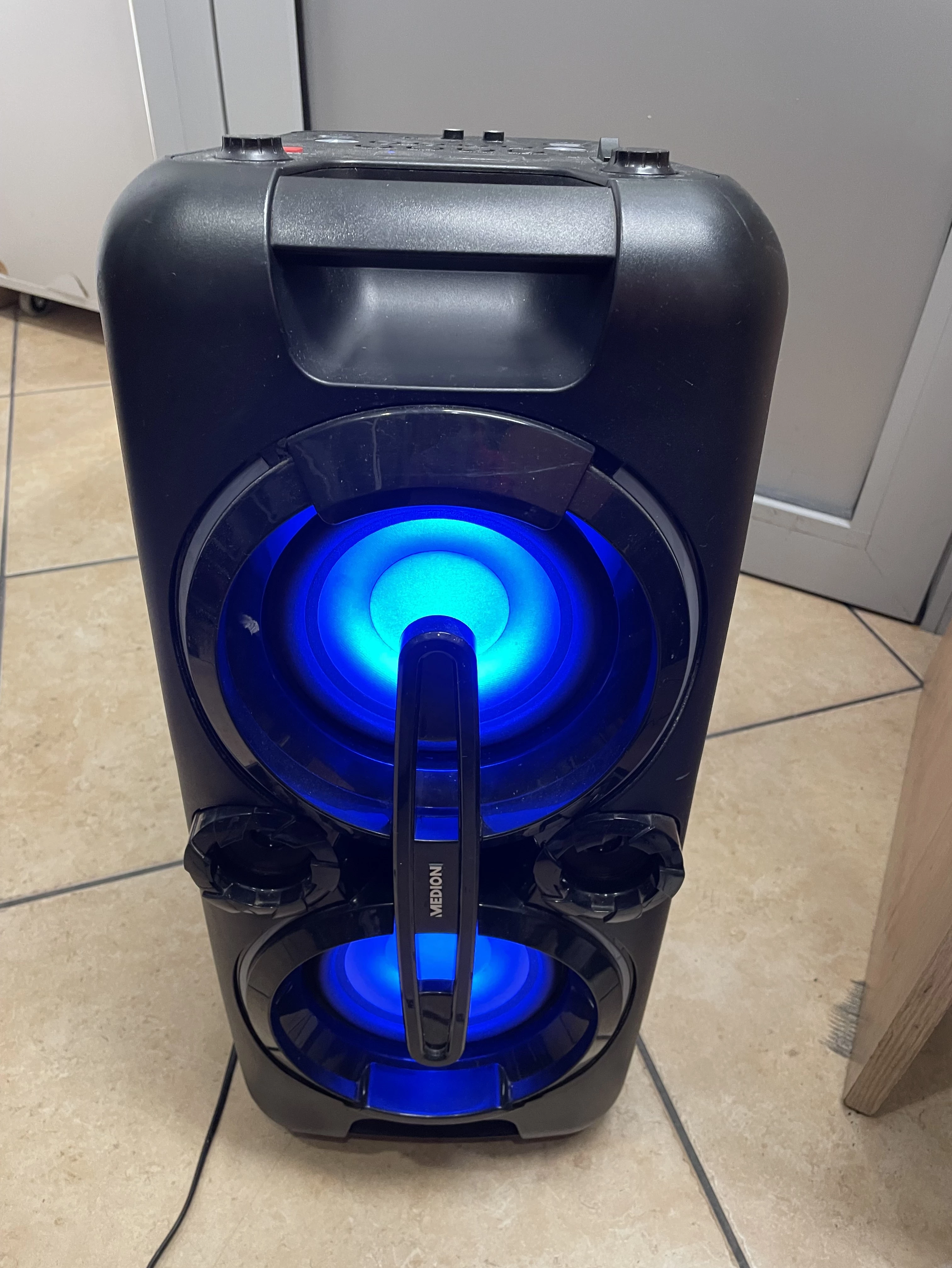 glosnik-karaoke-bluetooth-medion-party-md-43438-zasilanie-209202-1769410