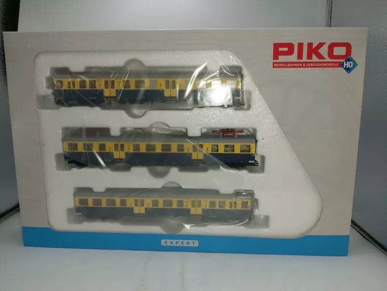 PIKO 51450 ELEKTRYCZNY ZESPÓŁ TRAKCYJNY EN57 PKP