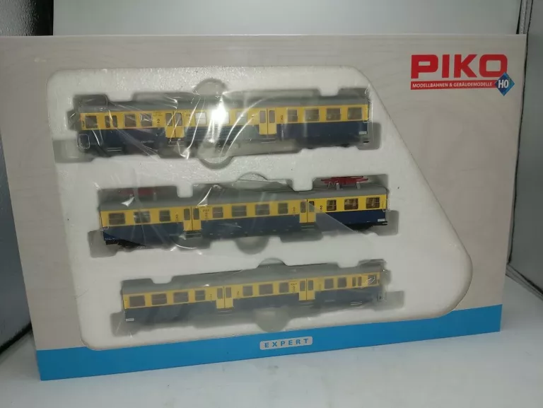 PIKO 51450 ELEKTRYCZNY ZESPÓŁ TRAKCYJNY EN57 PKP