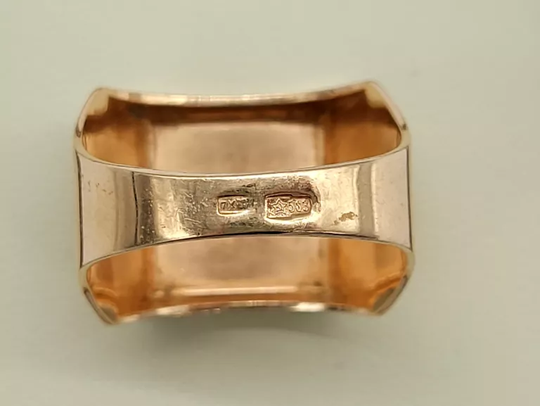ZŁOTY MĘSKI SYGNET 585/ 9,32G