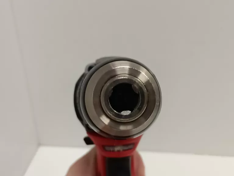 WIERTARKO-WKRĘTARKA MILWAUKEE M18 BDD + 1 BATERIA 5AH (BRAK ŁADOWARKI)