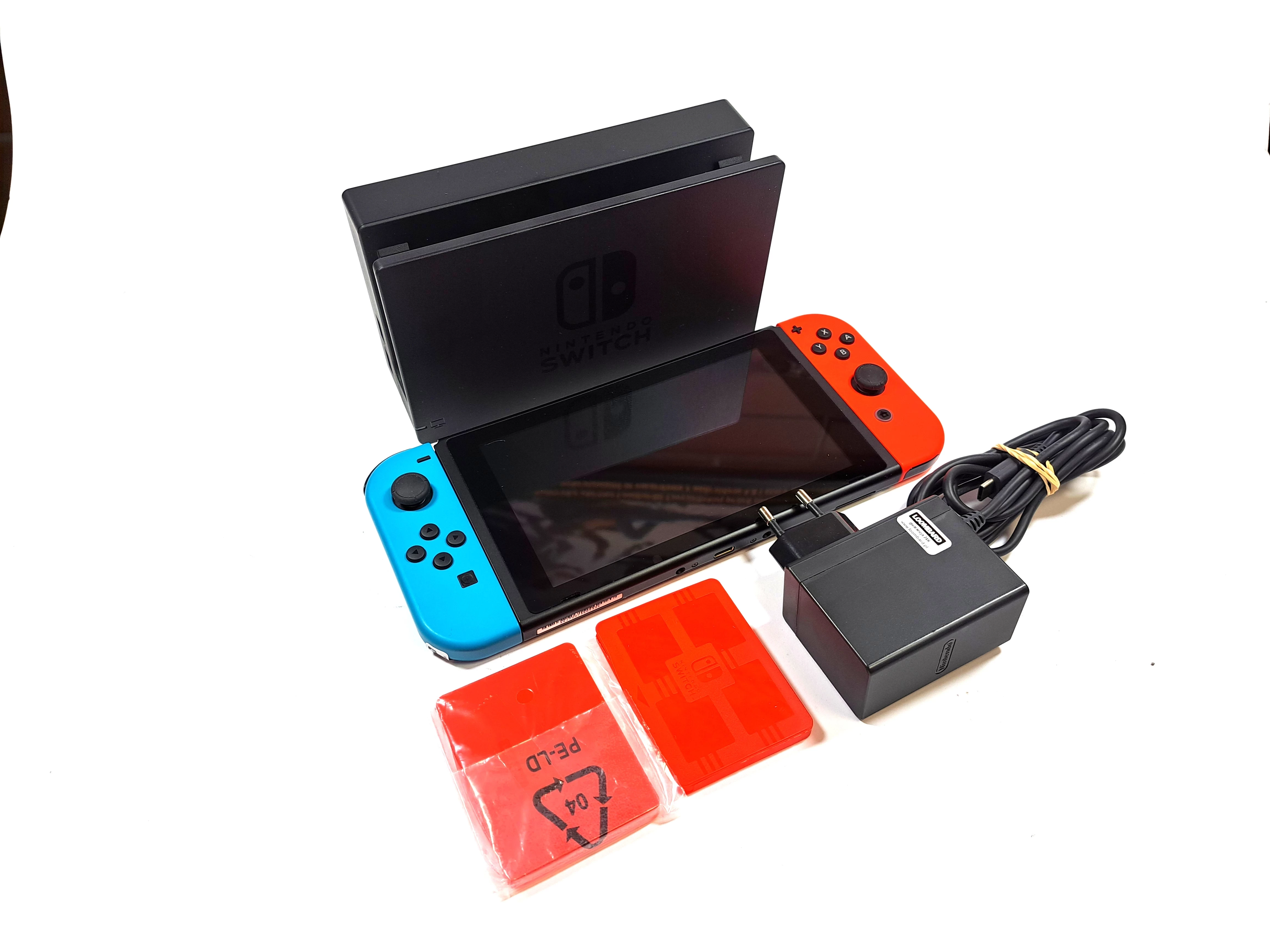 Nintendo Switch 3台まとめ　HAC-001 ニンテンドースイッチ HAC-001 Amazon.co.jp: 【整備済み品