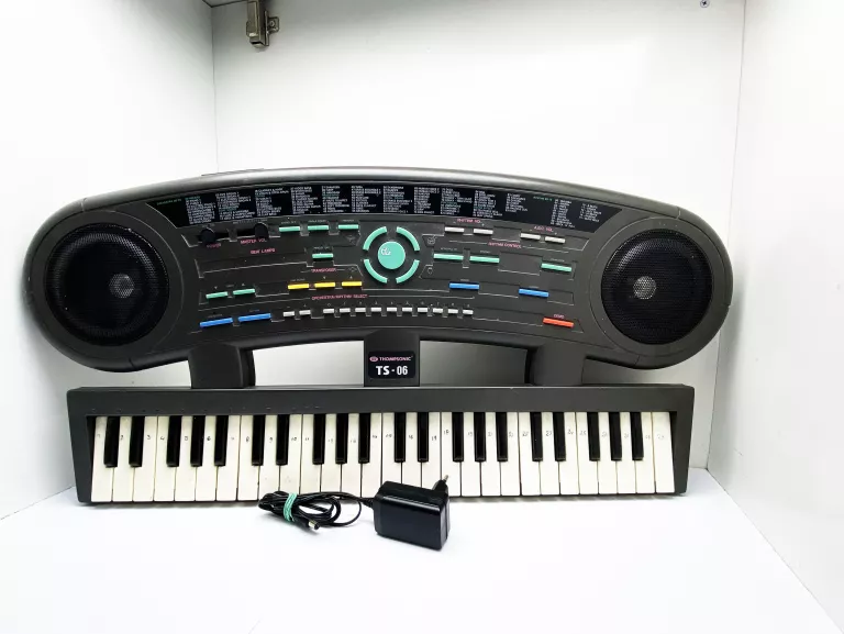 KEYBOARD THOMPSONIC TS-06