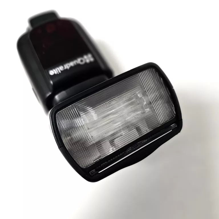 LAMPA BŁYSKOWA QUADRALITE STROBOSS 60 N NIKON