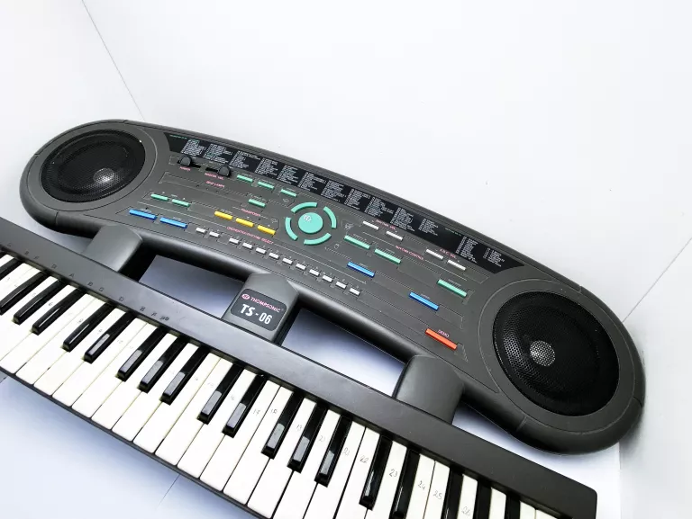 KEYBOARD THOMPSONIC TS-06