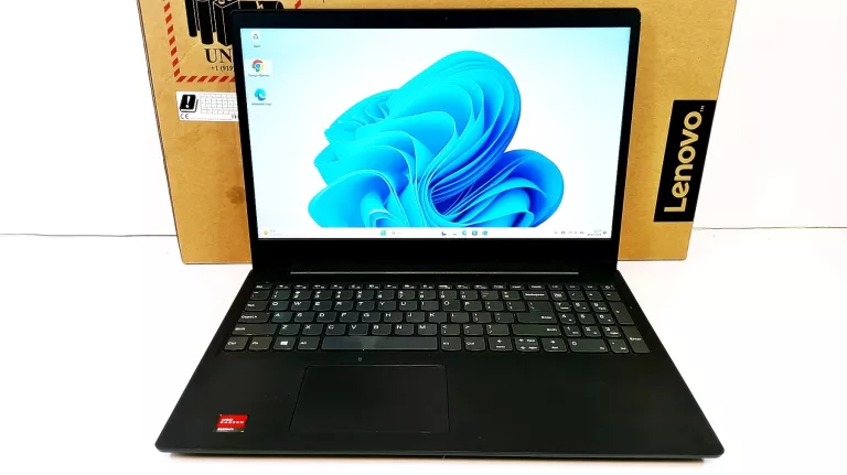 LAPTOP LENOVO V15-ADA  / AMD RYZEN 3 3250 U 8/256GB SSD