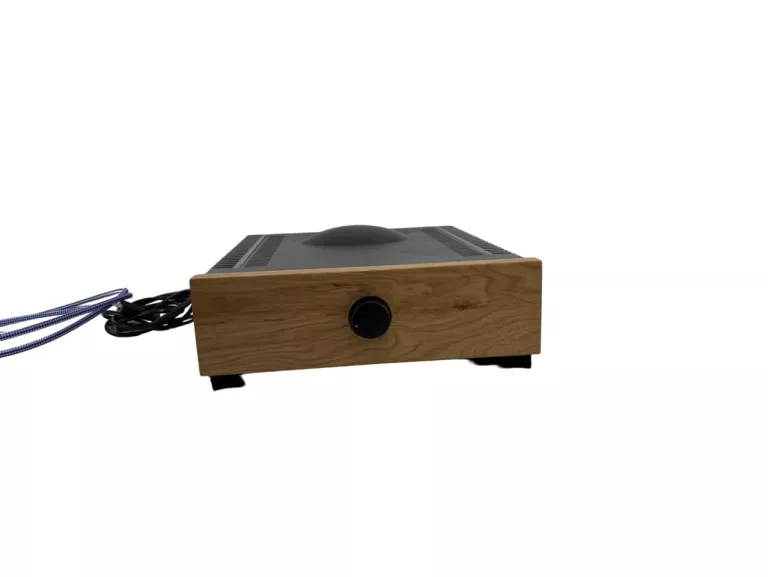 PRZEDWZMACNIACZ HARMAN KARDON FESTIVAL A500I + OKABLOWANIE INAKUSTIK