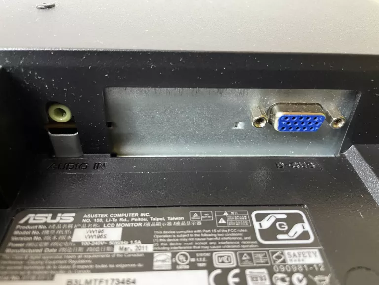 MONITOR ASUS VW196S |19"|1440 X 900|LCD