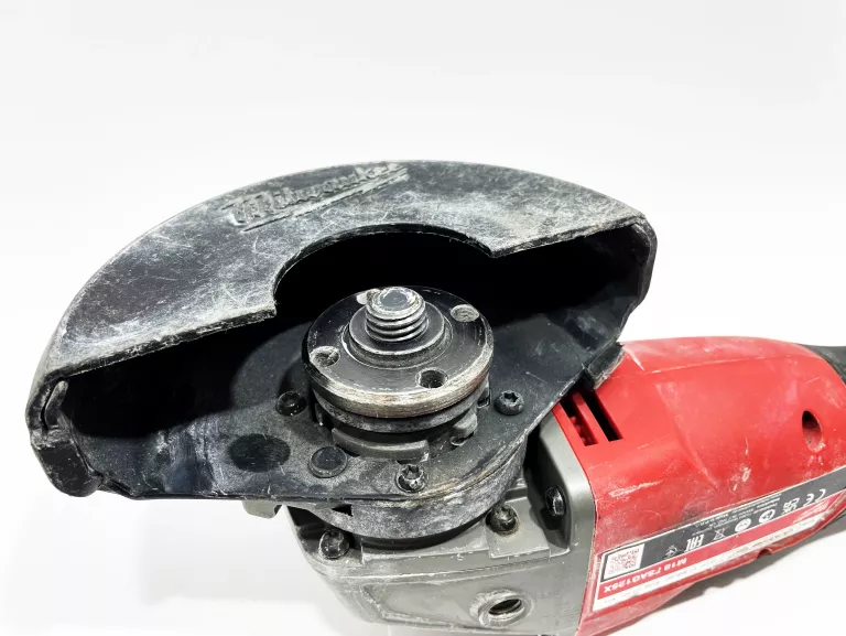SZLIFIERKA MILWAUKEE M18 FSAG125X + AKU+ ŁAD