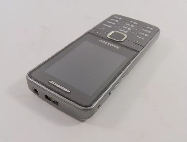 TELEFON SAMSUNG GT-S5610 USZKODZONY