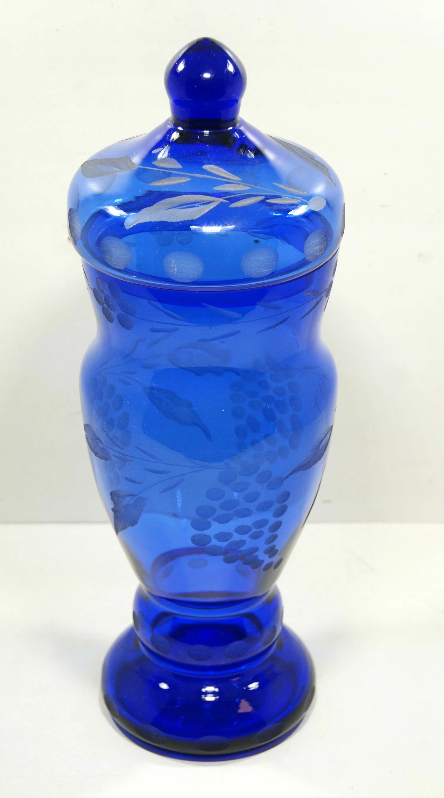 sliczny-szklany-wazon-niebieski-prl-z-pokrywka-super-stan-ean-gtin-5902663376407