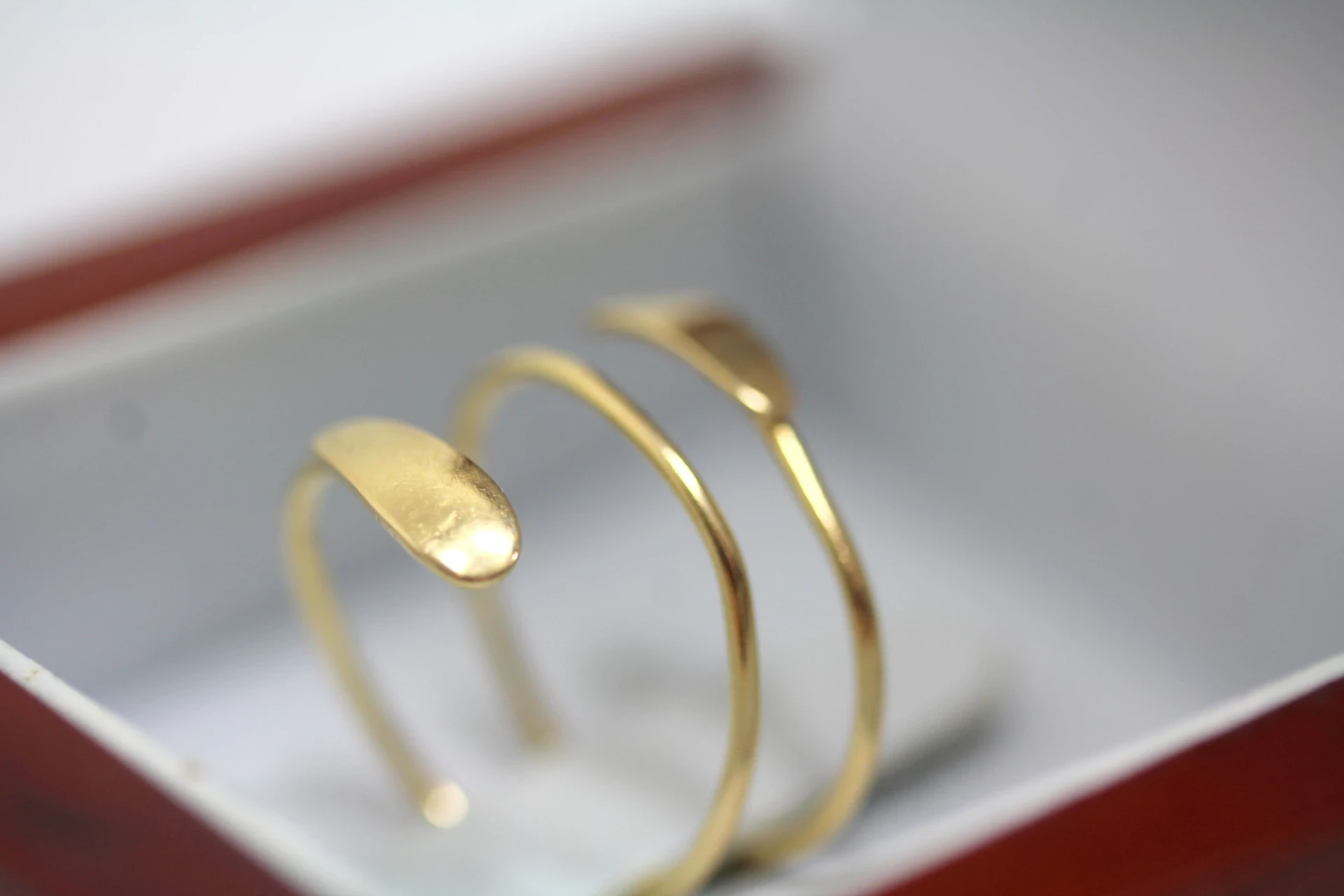 zloty-pierscionek-spirala-189g-p750-r6-cechy-207358-231606