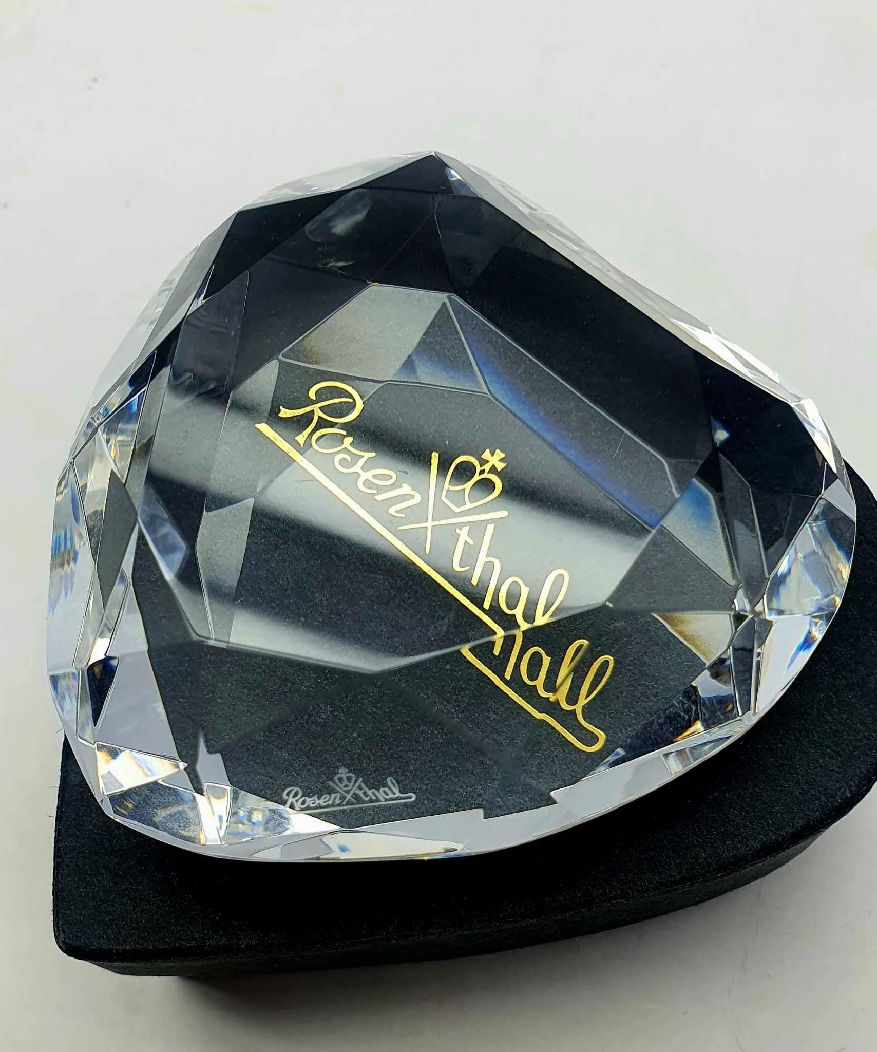 przycisk-do-papieru-serce-rosenthal-8-cm-rynek-20-gostynin-fly