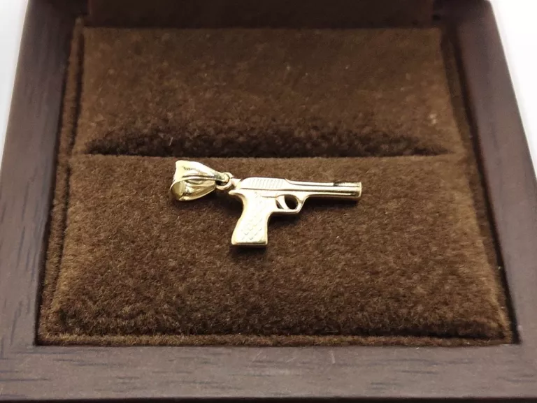 ZŁOTA ZAWIESZKA PISTOLET 1,04 G / 585