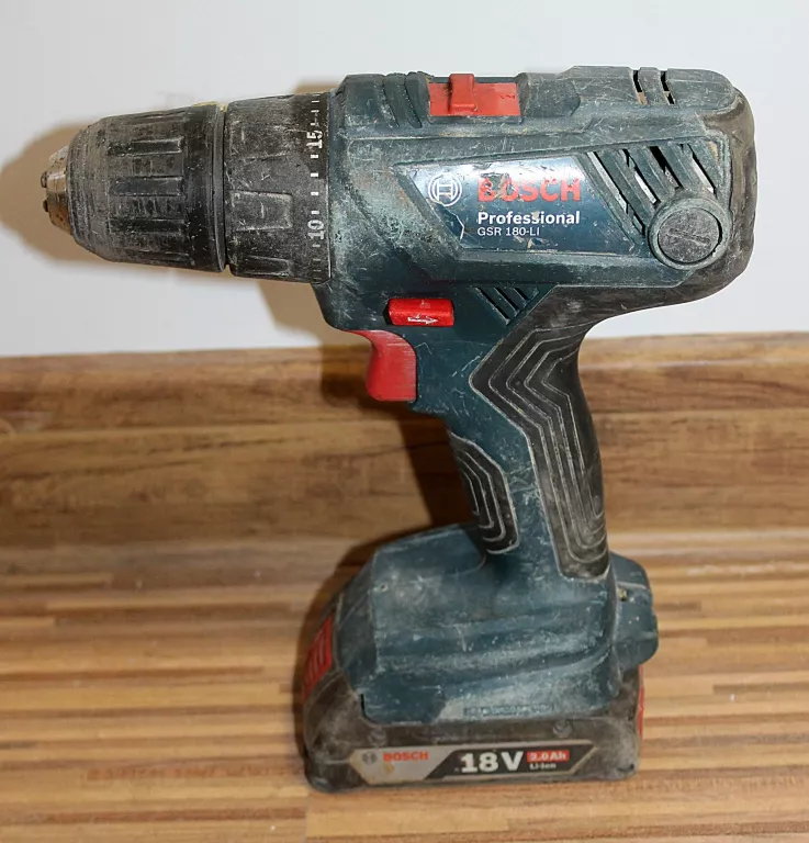 ZESTAW NARZĘDZI AKUMULATOROWYCH BOSCH GBH 180-LI + GSR 180-LI + GWS 180-LI