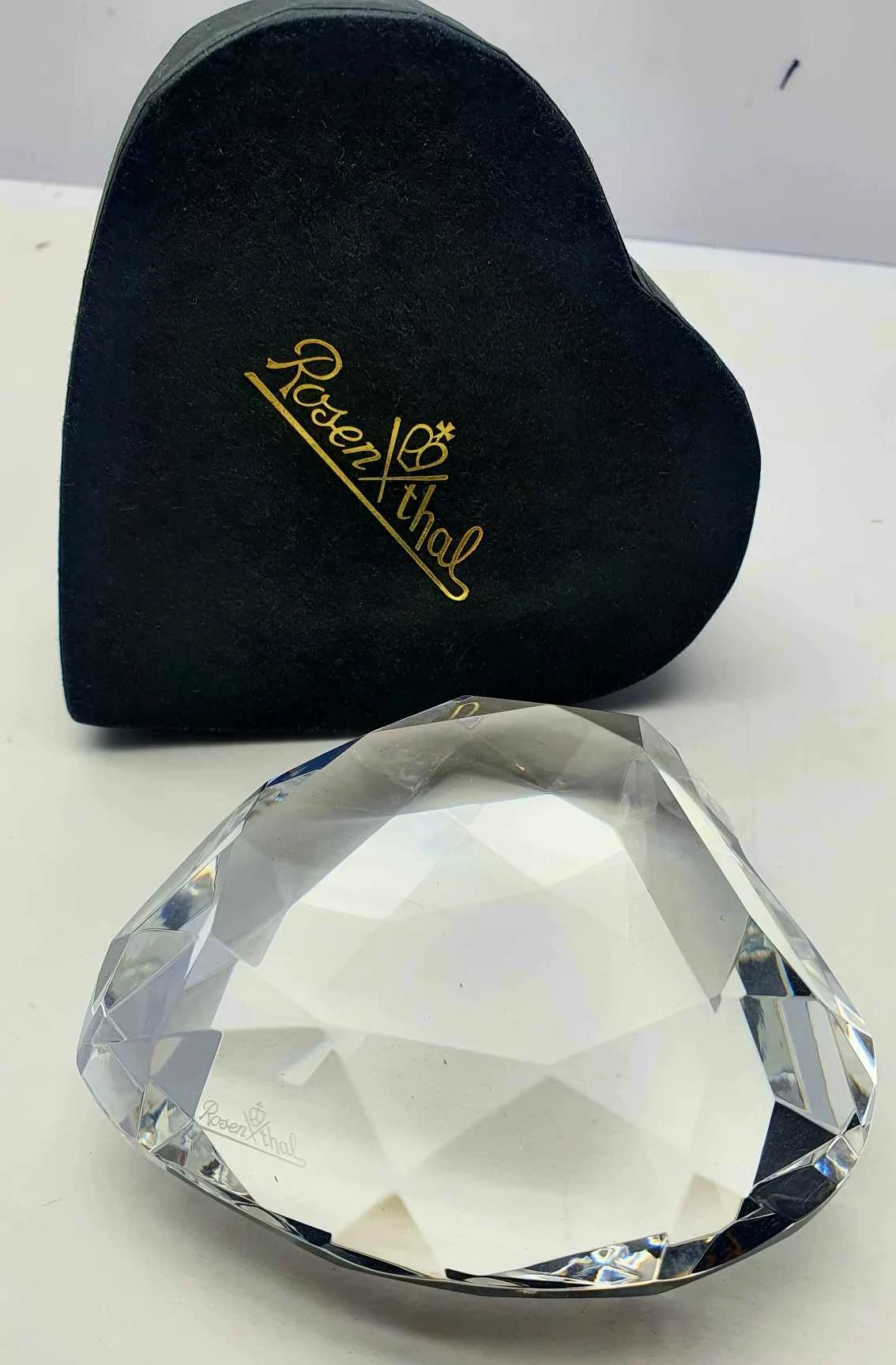 przycisk-do-papieru-serce-rosenthal-8-cm-ean-gtin-00679886