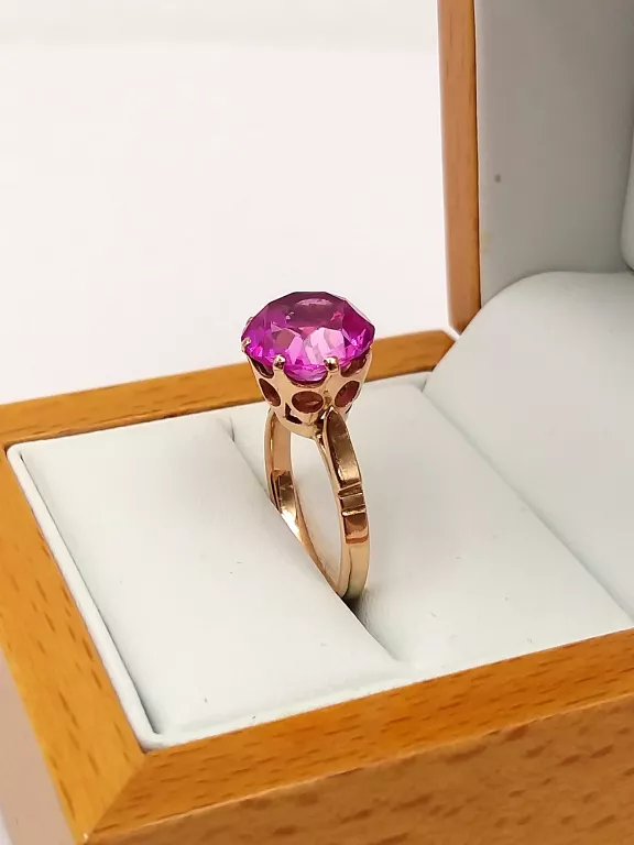 zloty-pierscionek-z-rubinem-syntetycznym-583-r12-437g-material-15835-2