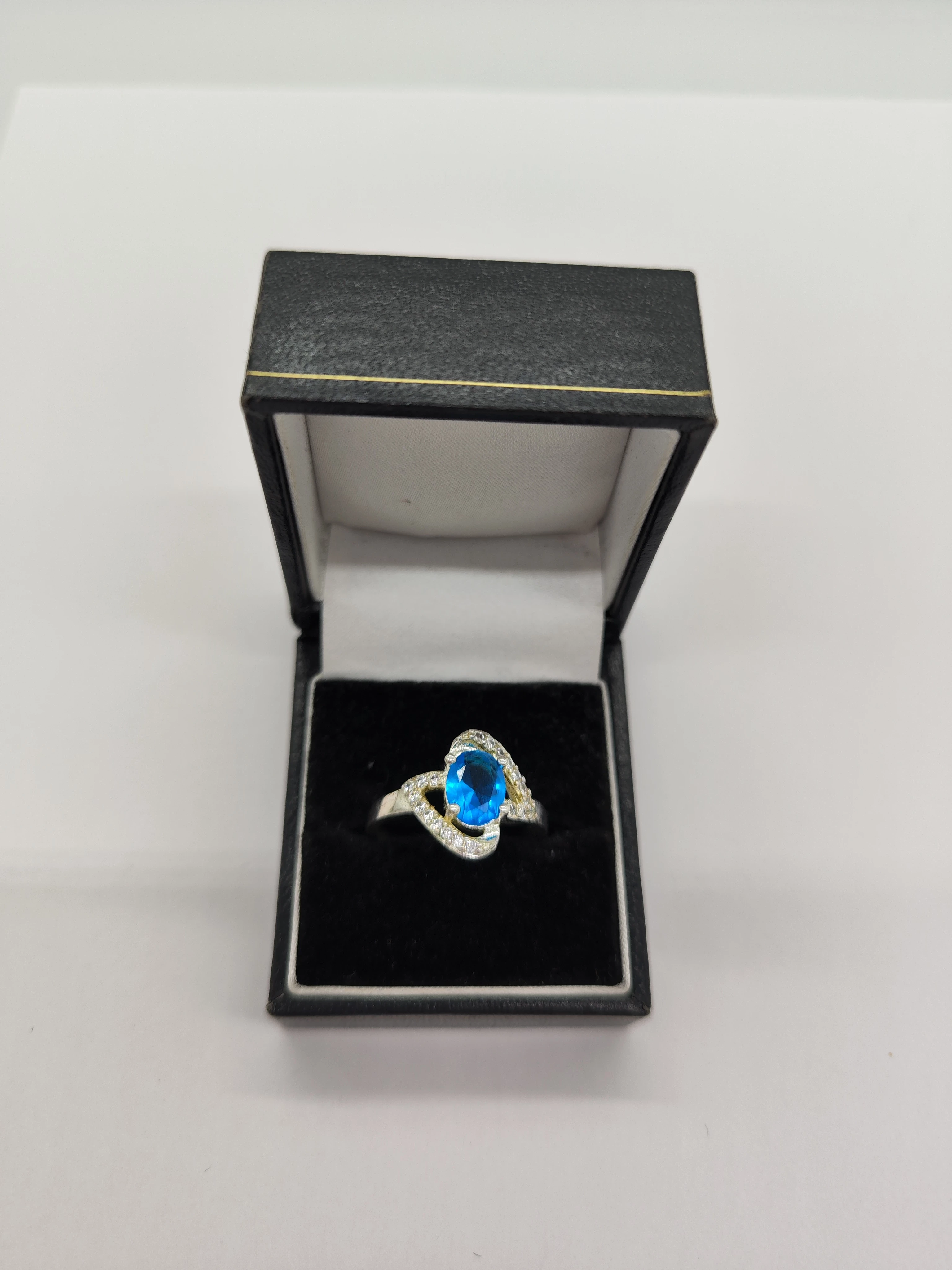 srebro-wyrob-jubilerski-uzywany-pierscionek-384-konst-3-maja-254-goleniow