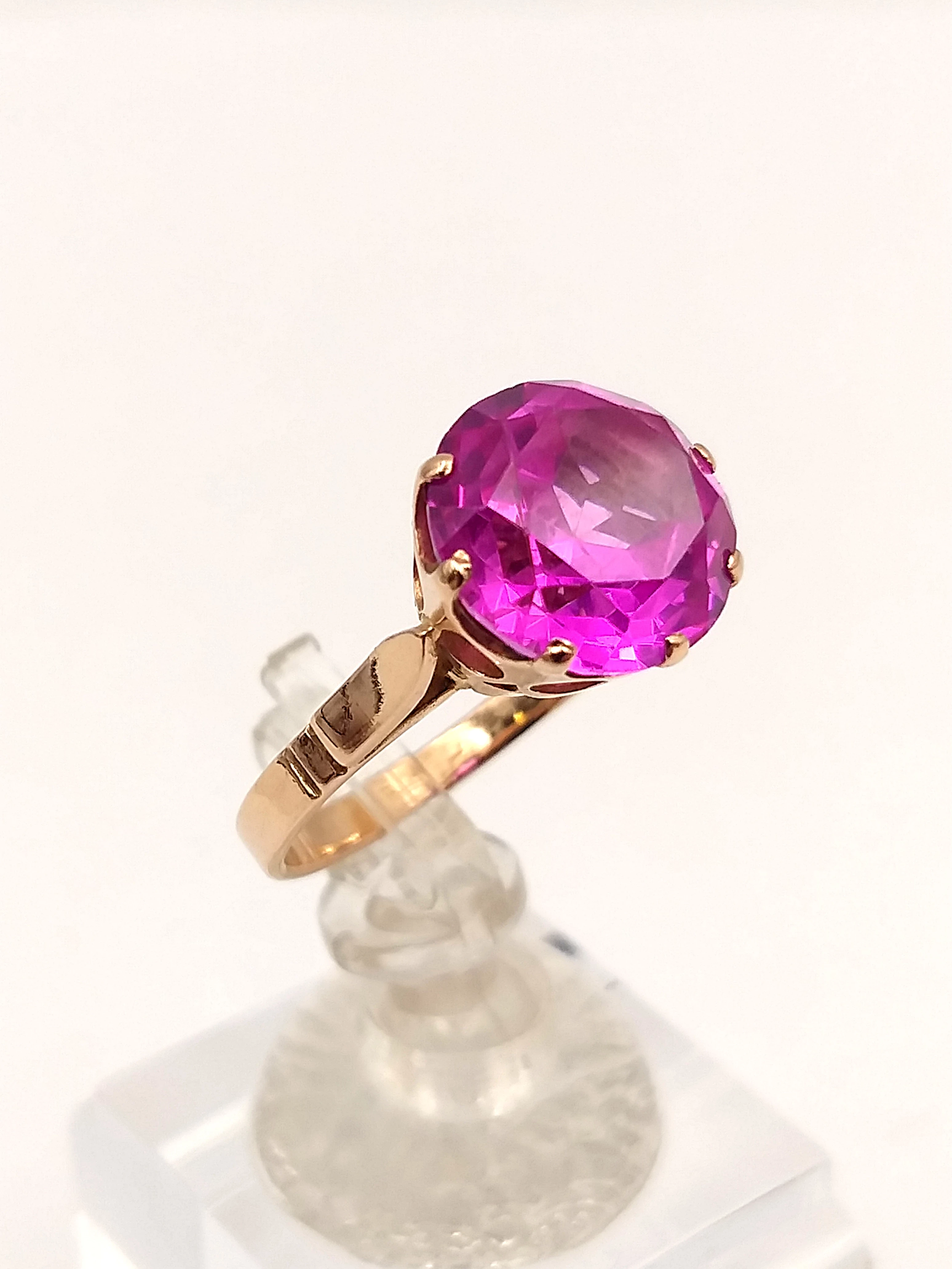 zloty-pierscionek-z-rubinem-syntetycznym-583-r12-437g-proba-zlota-206646-228242