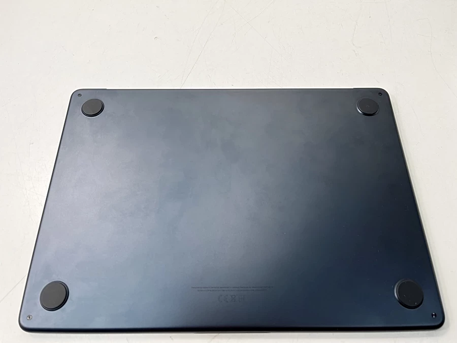 apple-macbook-air-a2681-136-apple-m2-8-gb-256-gb-seria-procesora-4366-822278