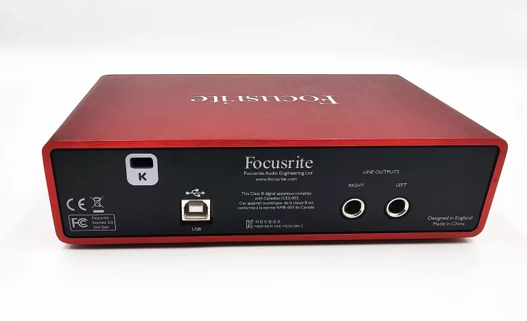 ZESTAW STUDYJNY FOCUSRITE SCARLET 2I2 STUDIO