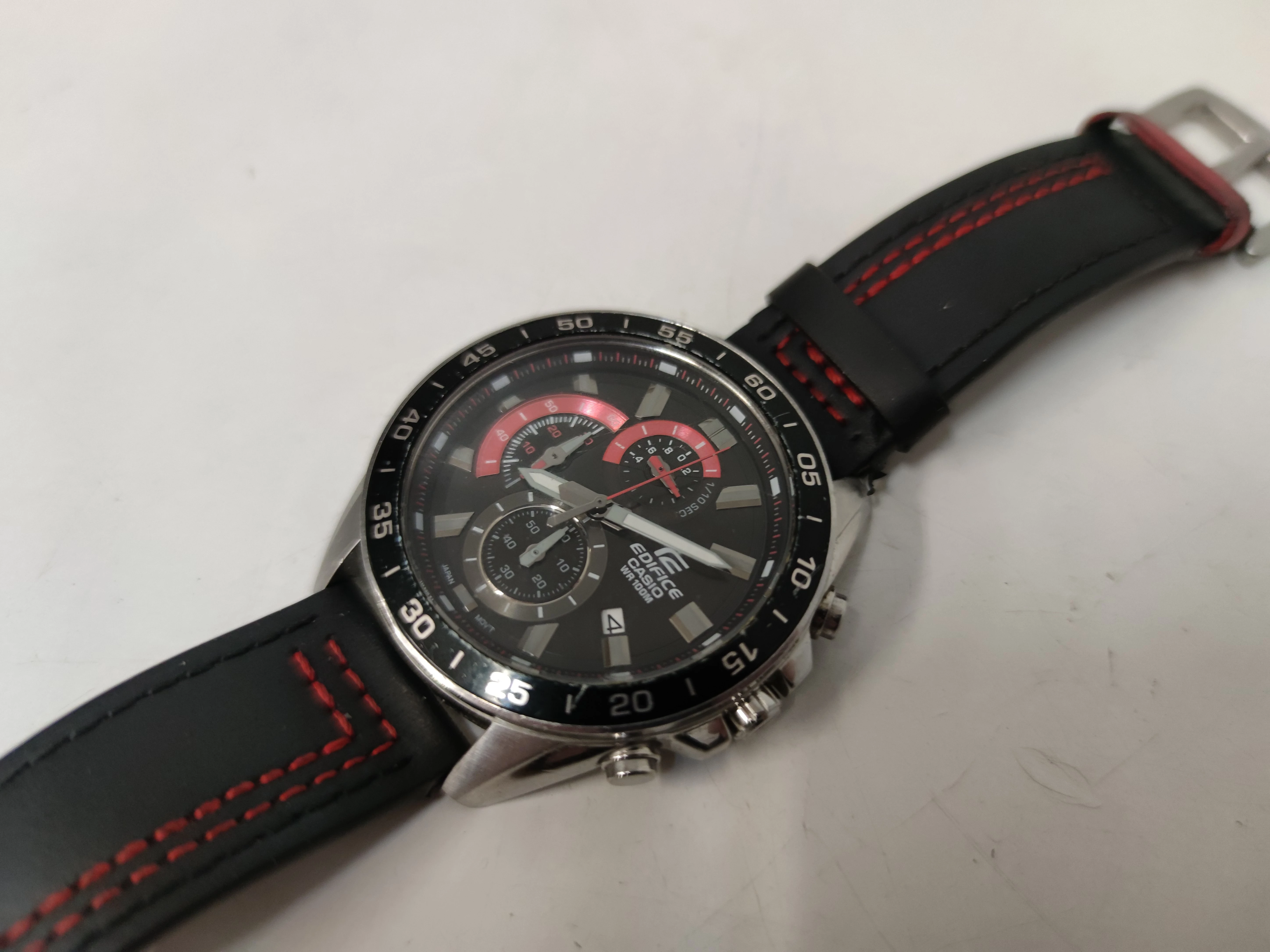 zegarek-meski-casio-edifice-efv-550-rodzaj-129220-1