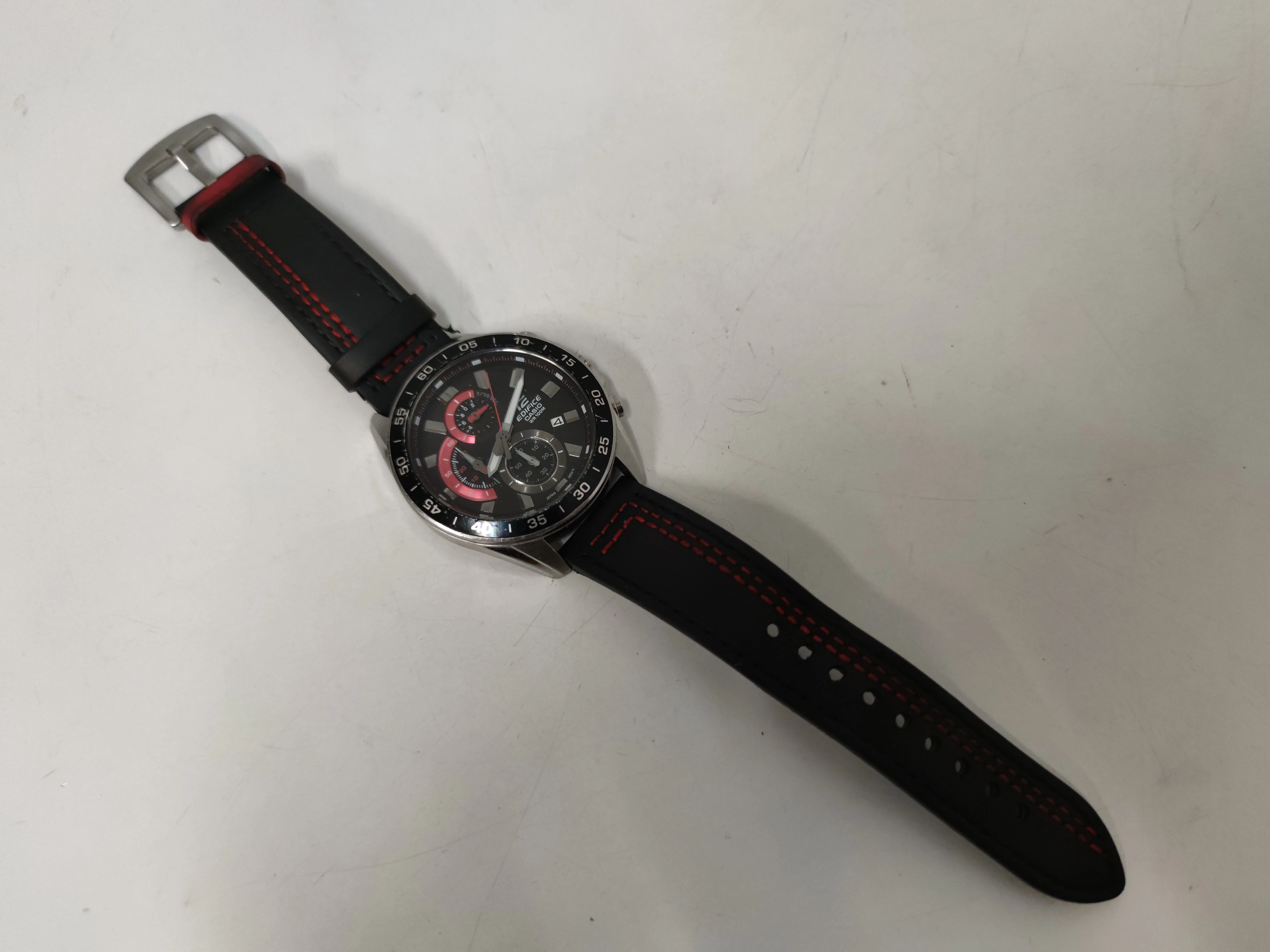 zegarek-meski-casio-edifice-efv-550-material-paska-129219-8